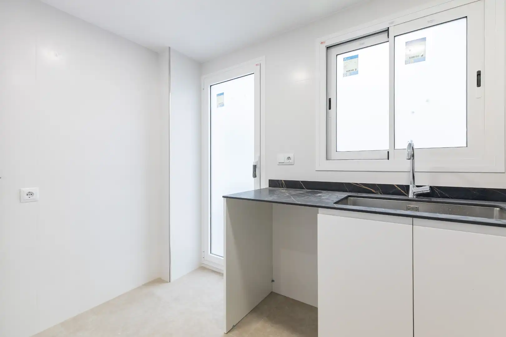 Cocina de Piso de alquiler en Meliana con Aire acondicionado, Terraza y Horno