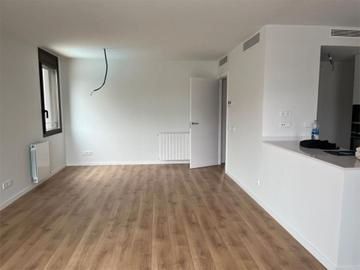 Living room of Flat to rent in Sant Cugat del Vallès  with Air Conditioner, Heating and Parquet flooring
