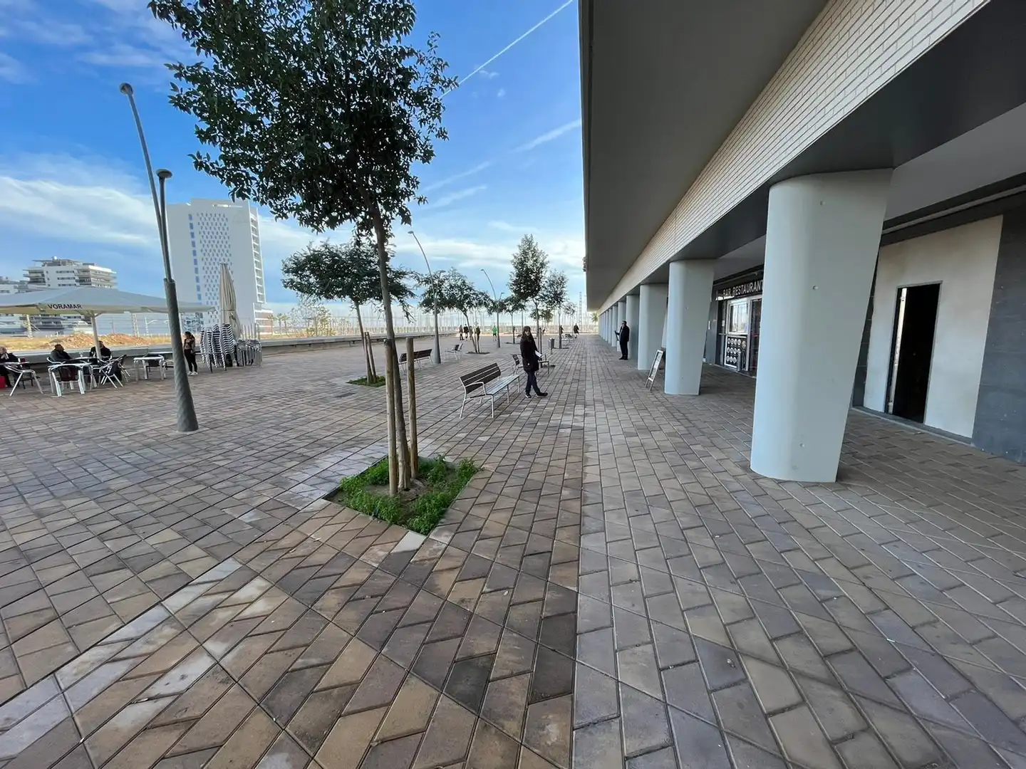 Business premises to rent in Carrer Carrer Pi I Margall, imagen 4