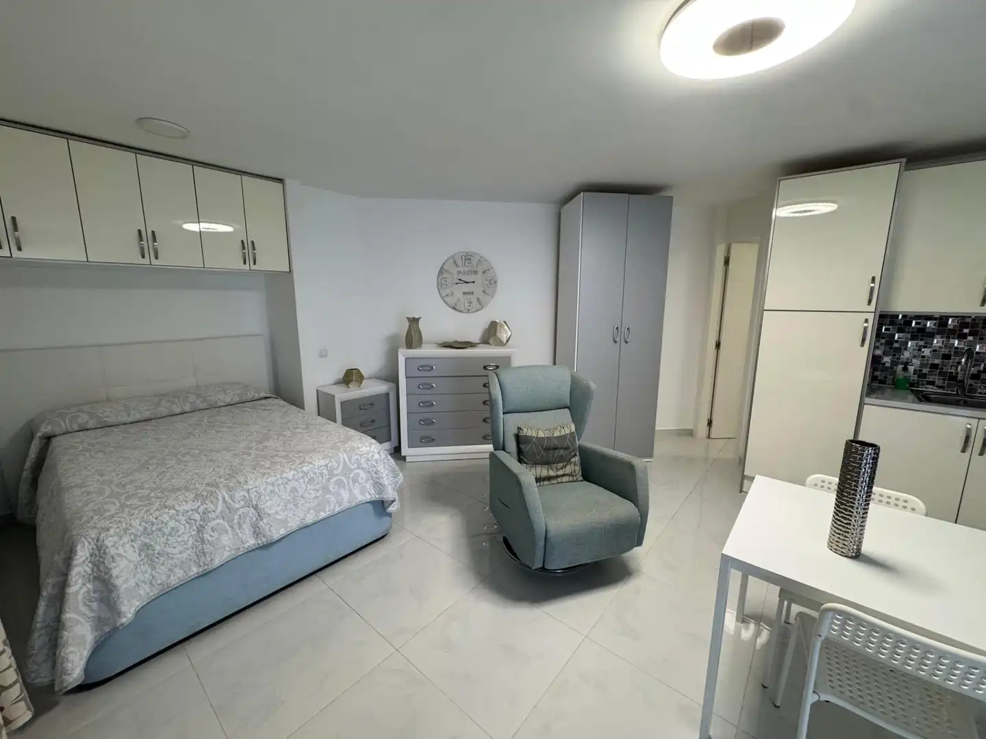 Bedroom of Study for sale in Adeje  with Terrace, Furnished and Community pool