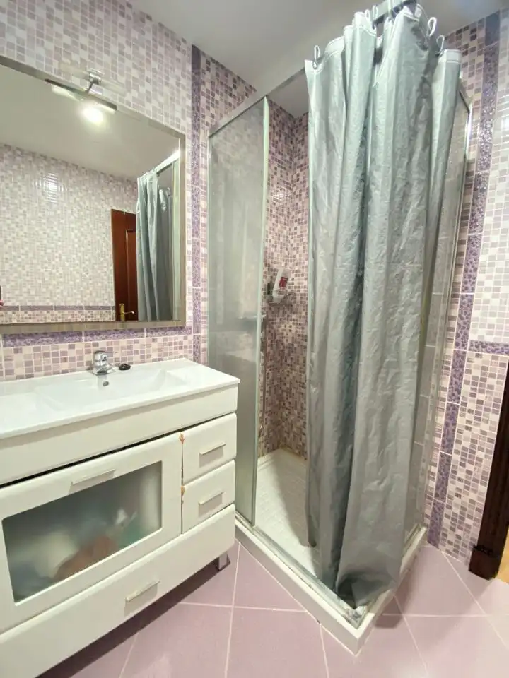Baño de Piso en venta en Sanlúcar de Barrameda con Aire acondicionado, Calefacción y Trastero