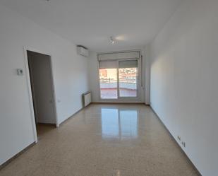 Living room of Attic to rent in  Barcelona Capital  with Air Conditioner and Terrace