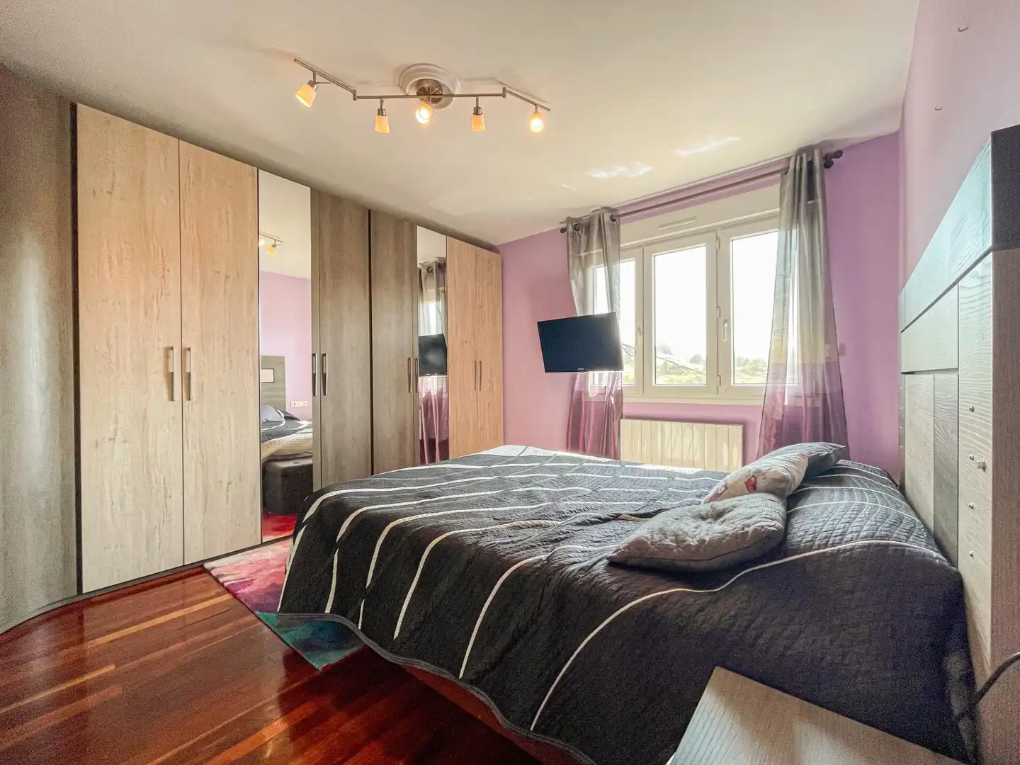 Bedroom of Houses for sale in Abanto y Ciérvana-Abanto Zierbena  with Heating, Private garden and Storage room