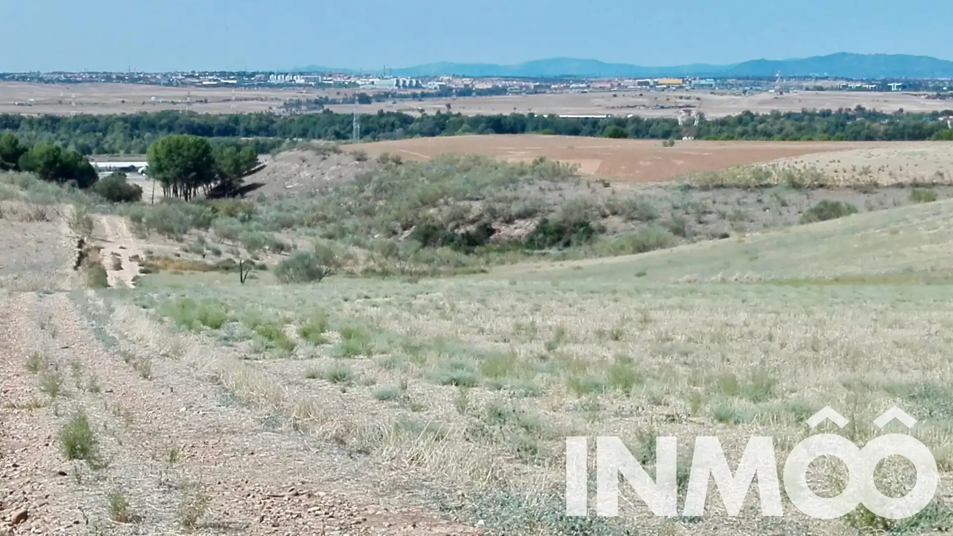 Grundstücke zum Verkauf in Paracuellos de Jarama