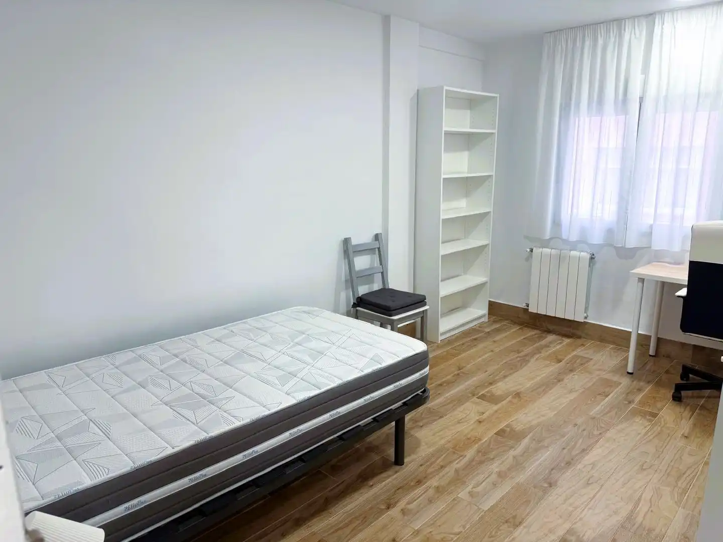 Bedroom of Flat for rent in Ronda