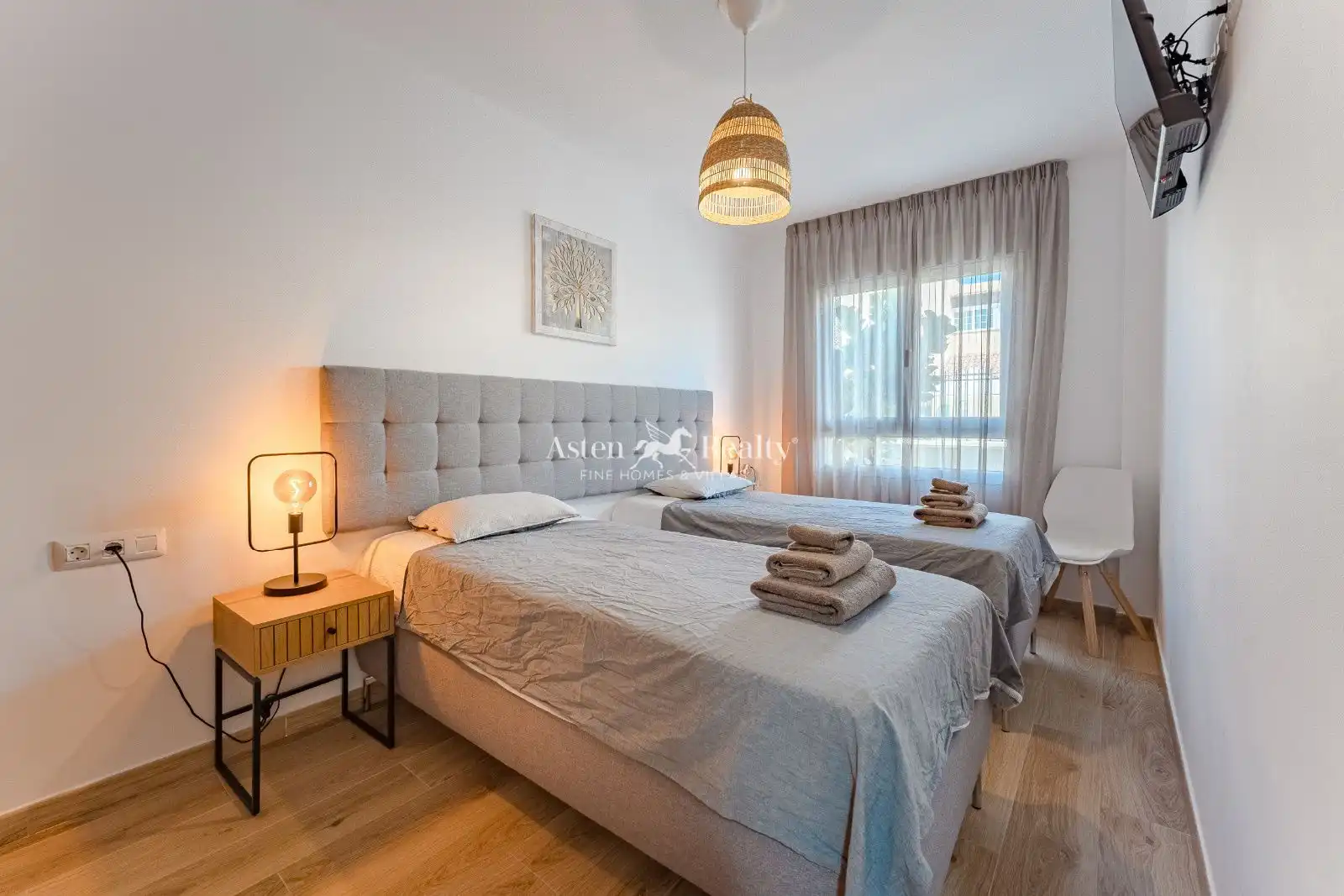 Schlafzimmer von Wohnung zum Verkauf in Arona mit Klimaanlage, Privatgarten und Terrasse