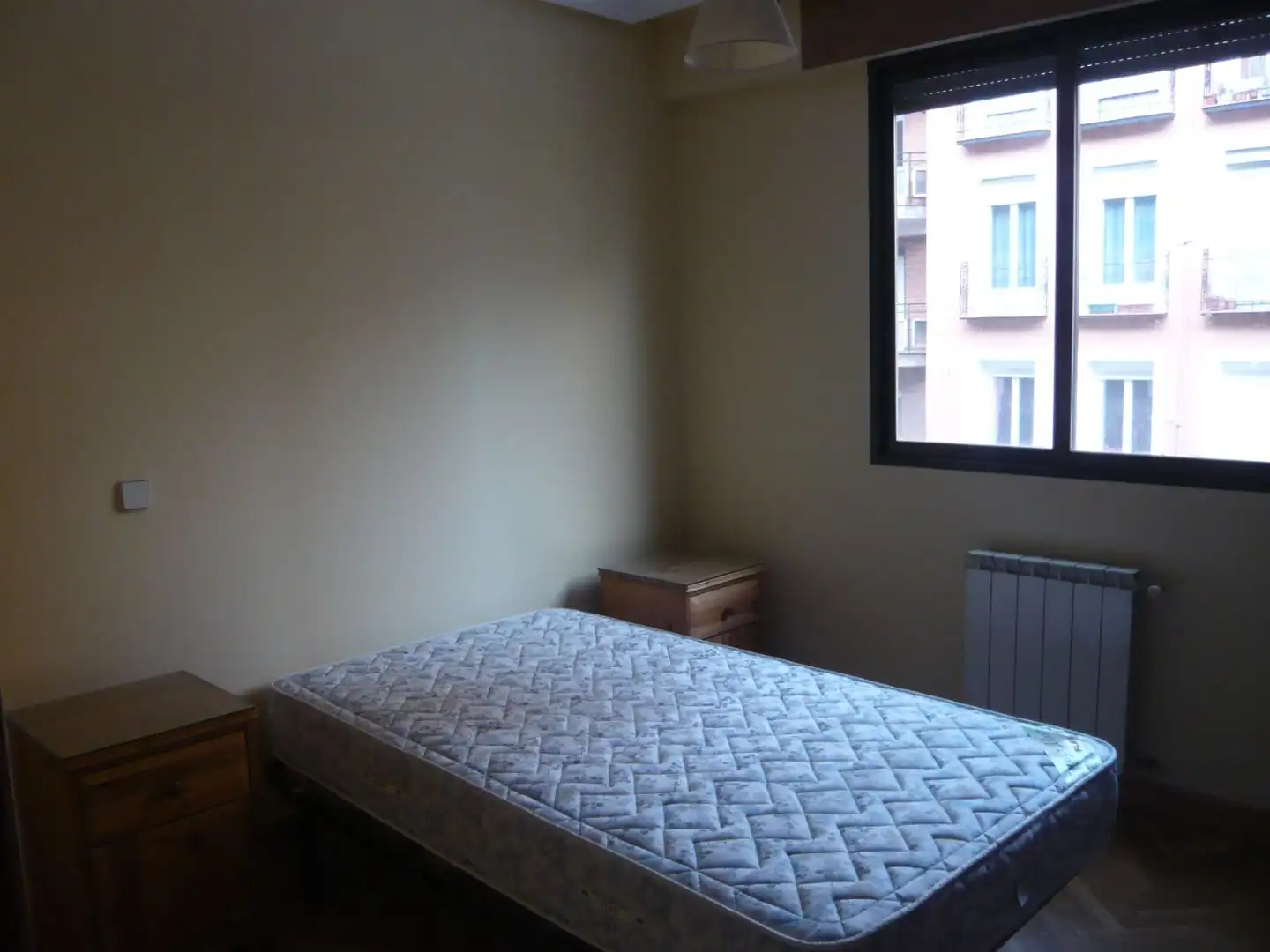 Bedroom of Flat for rent in Tetuán