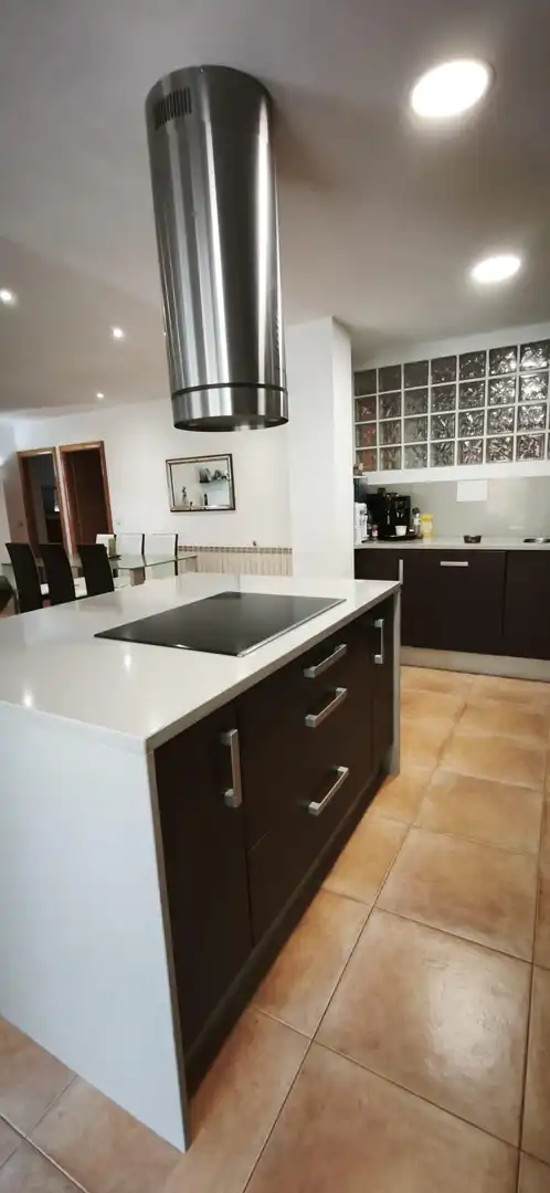 Cuina de Casa o xalet en venda en Argentona amb Jardí privat