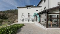 Vista exterior de Casa o xalet en venda en Valdés - Luarca amb Calefacció, Jardí privat i Terrassa