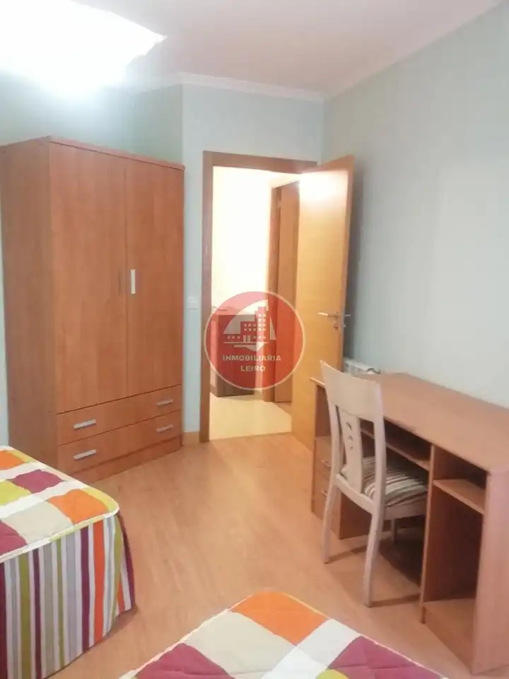 Schlafzimmer von Wohnung zur Miete in Pontevedra Capital 