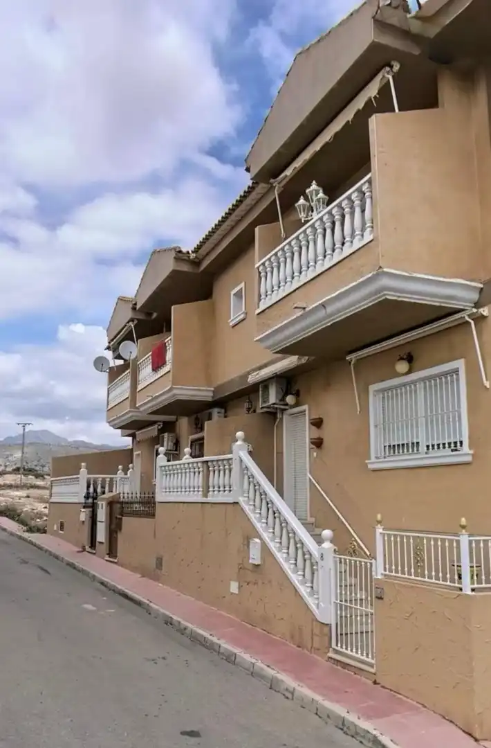 Vista exterior de Casa adosada en venta en Fortuna
