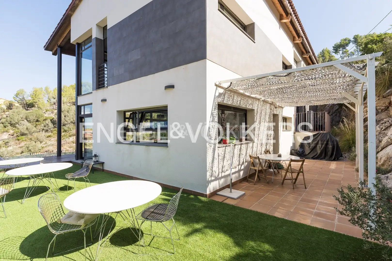 Terrassa de Casa o xalet en venda en Olivella amb Aire condicionat, Calefacció i Jardí privat