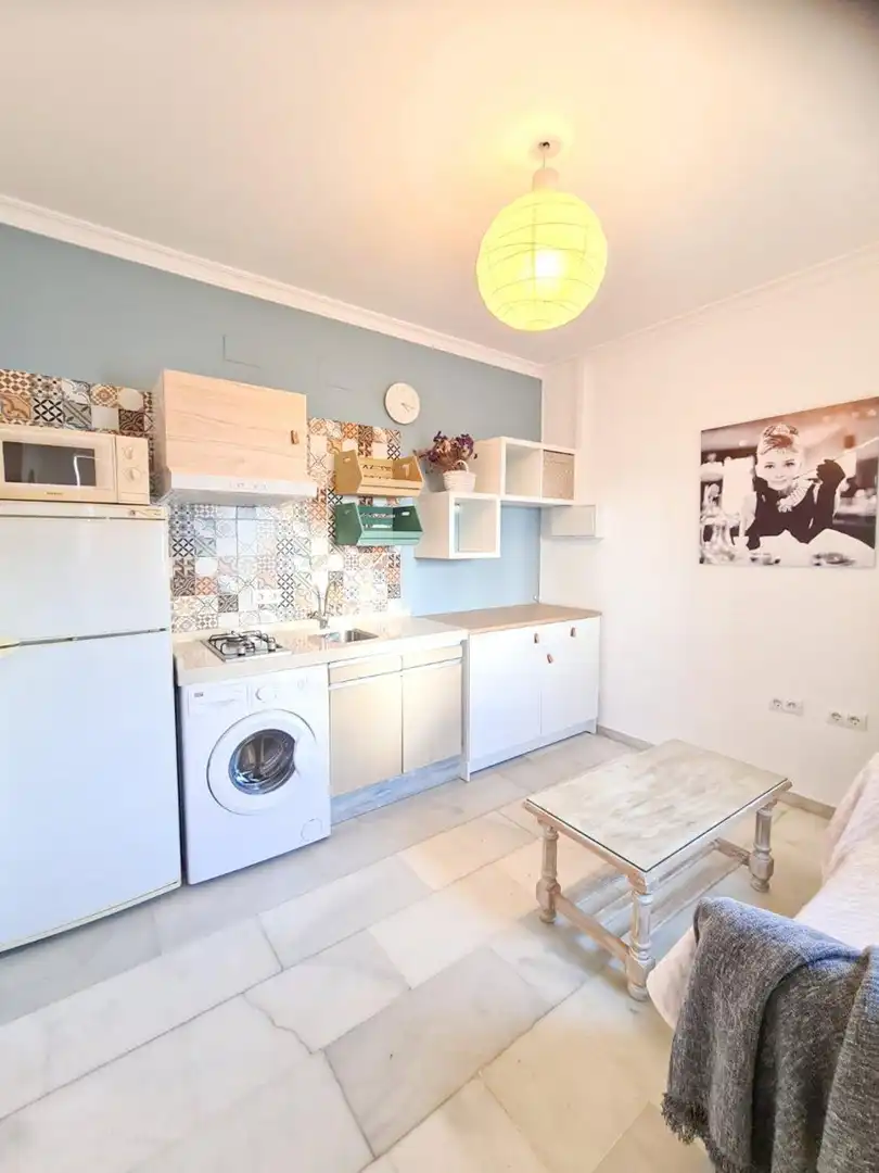 Cocina de Local en venta en Chiclana de la Frontera con Amueblado