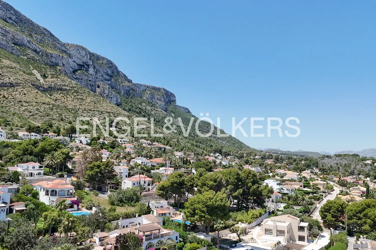 Vista exterior de Casa o chalet en venta en Dénia con Aire acondicionado, Calefacción y Jardín privado