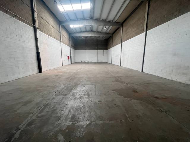 Nave industrial en Alquiler en Ronda de la Farinera en Estació del Nord