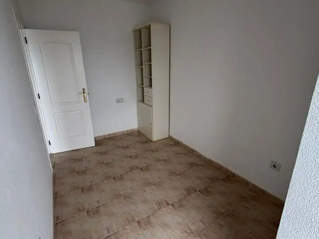 Piso de alquiler en El Rosario con Piscina y Balcón