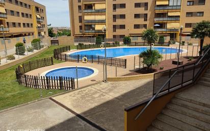 Swimming pool of Flat for sale in Mérida  with Air Conditioner, Heating and Terrace