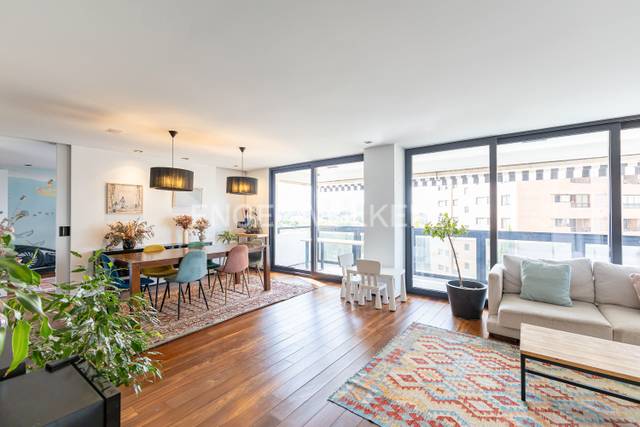 Apartamento en Venta en Calle Julio Palacios en La Paz