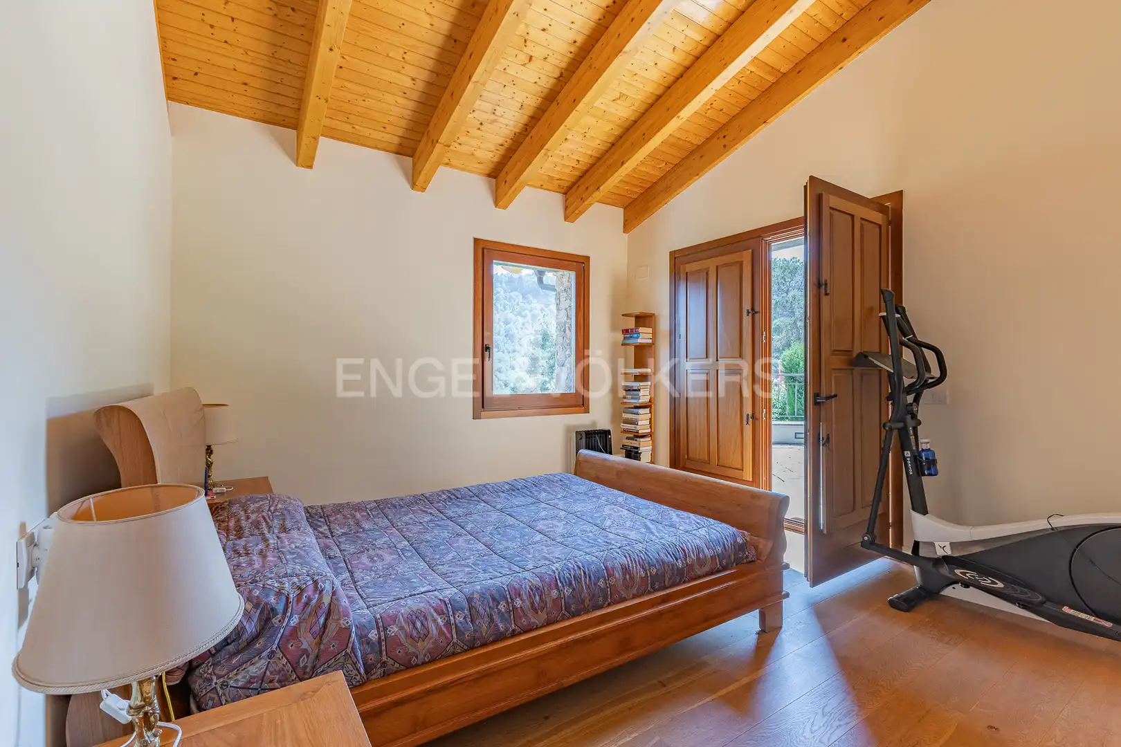 Habitación de Finca rústica en venta en Gallifa con Aire acondicionado, Calefacción y Jardín privado