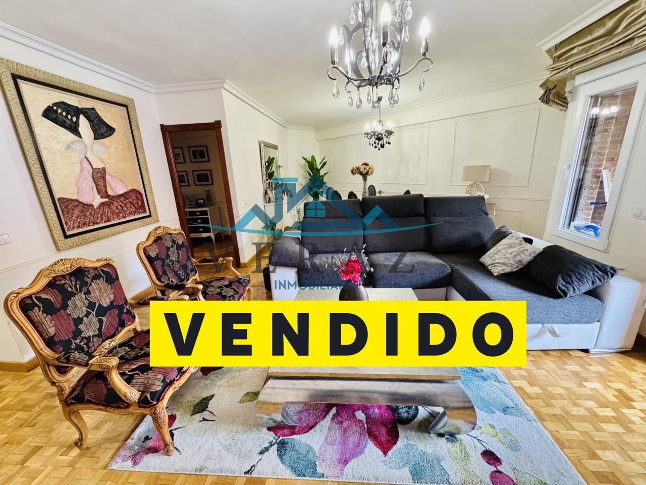 Living room of Flat for sale in Talavera de la Reina  with Air Conditioner, Heating and Parquet flooring