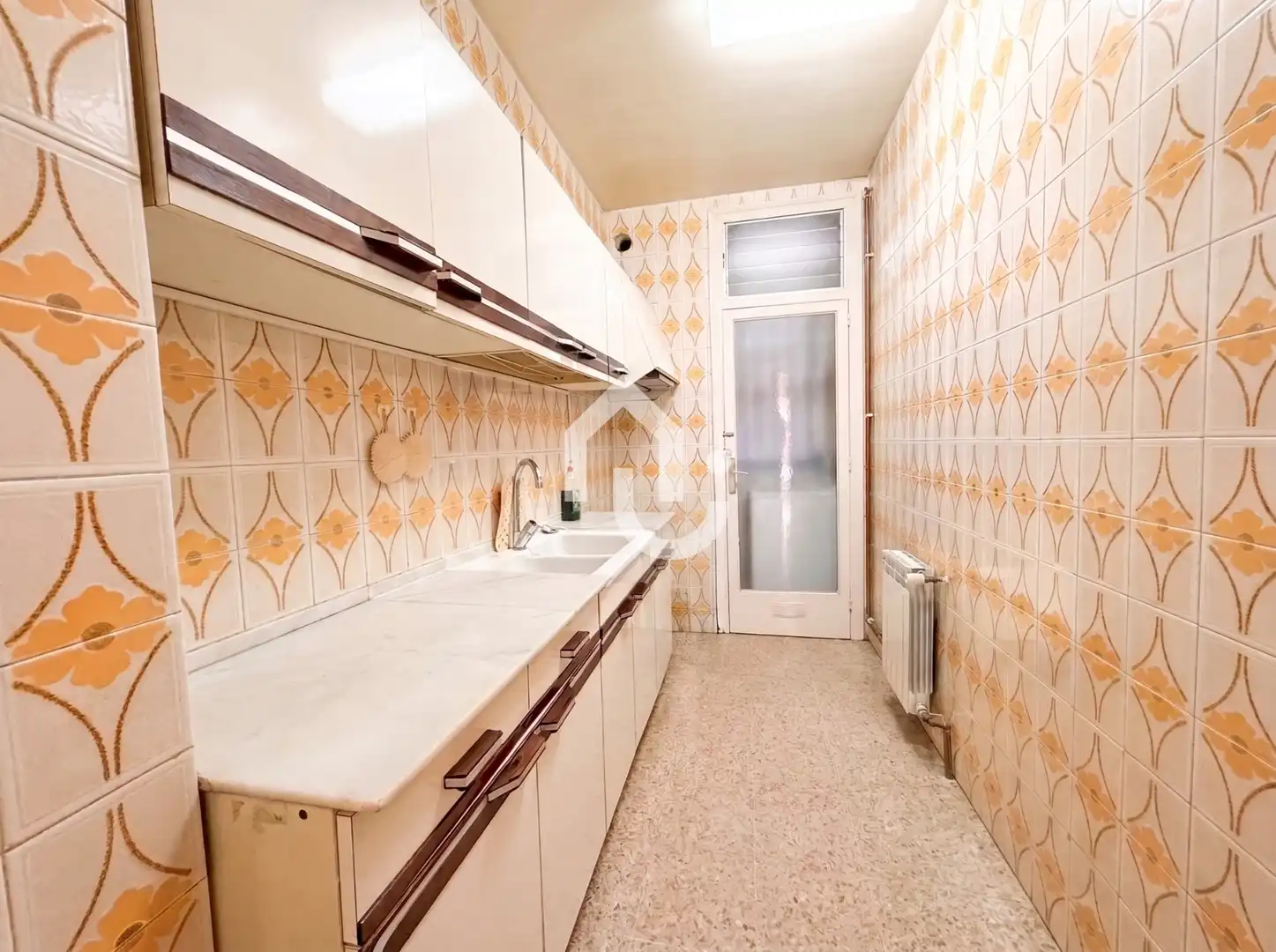 Cocina de Piso en venta en Barcelona con Calefacción y Terraza