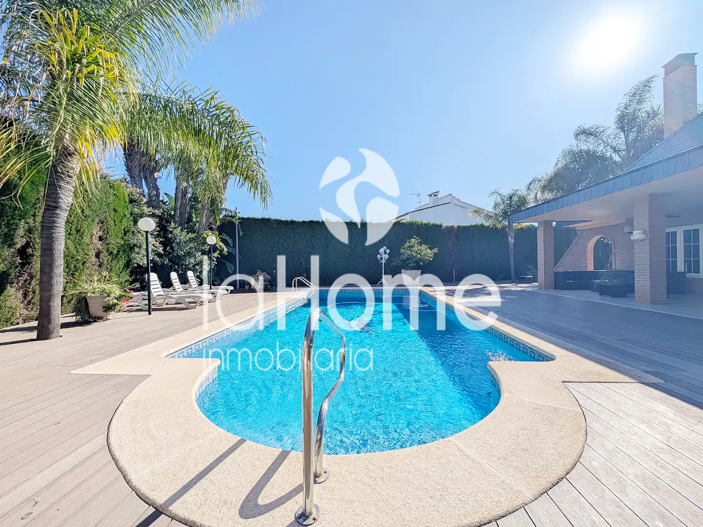 Vista exterior de Casa o chalet en venta en L'Eliana con Aire acondicionado, Calefacción y Jardín privado
