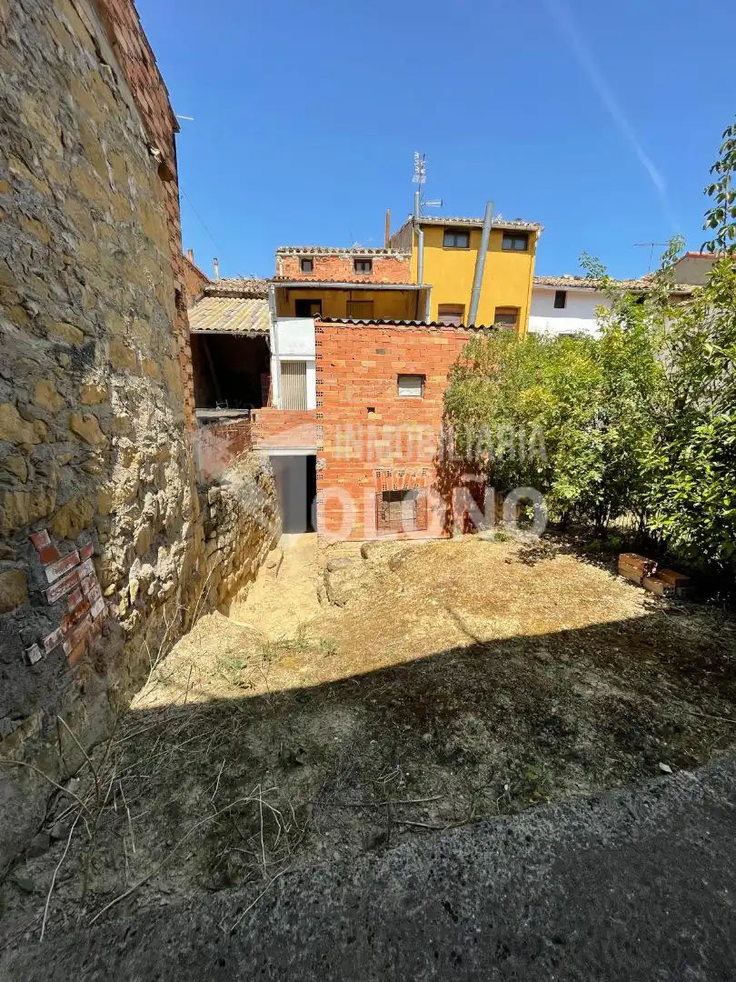 Casa o xalet en venda en San Asensio amb Jardí privat, Terrassa i Traster