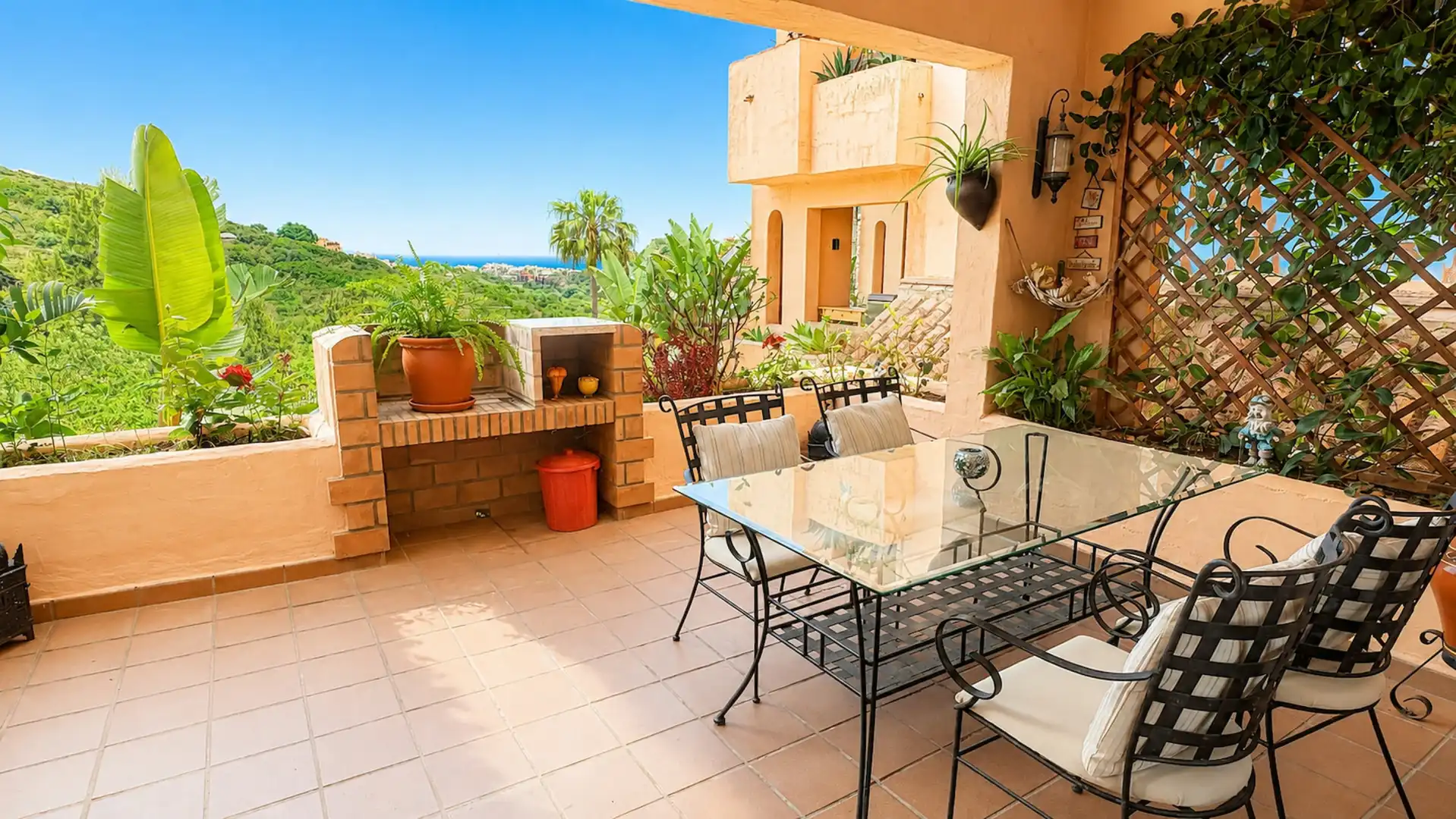 Terraza de Planta baja en venta en Manilva con Aire acondicionado, Terraza y Amueblado