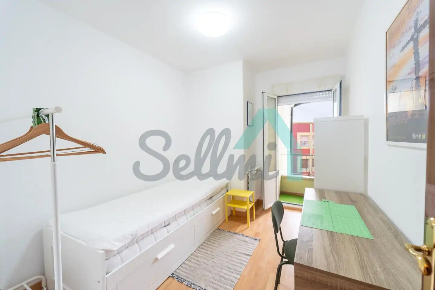 Bedroom of Flat for rent in Oviedo   with Heating, Furnished and Internet