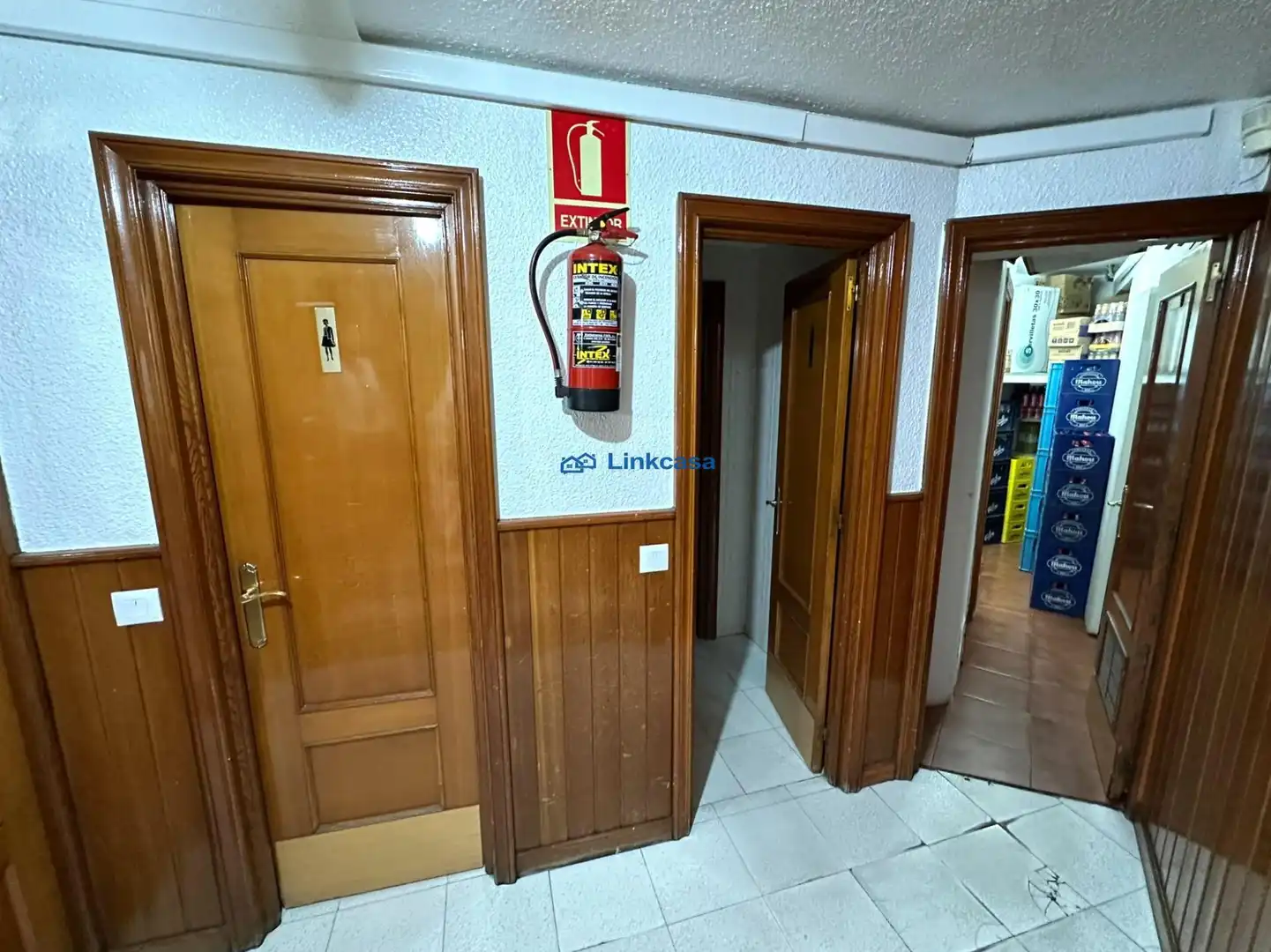Local comercial en traspaso en Avenida PORTUGAL, imagen 22