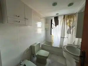 Bathroom of Flat for sale in Estepona