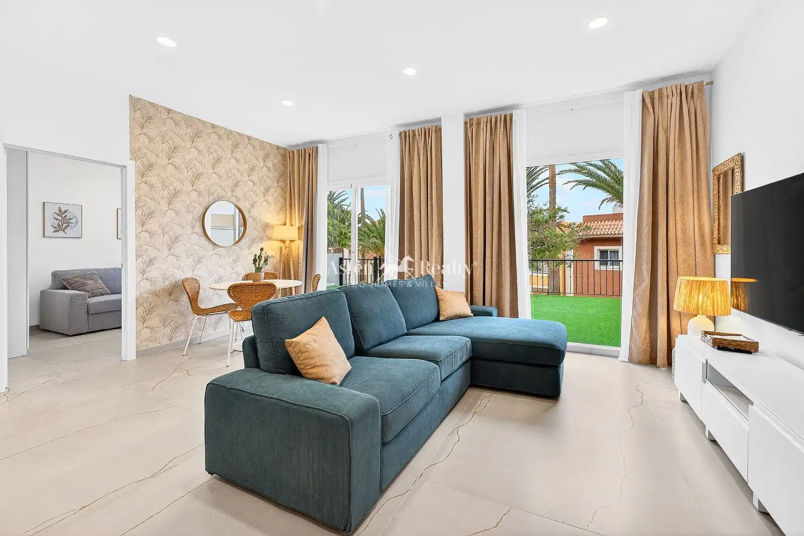Living room of Apartments for sale in Adeje  with Terrace, Swimming Pool and Furnished