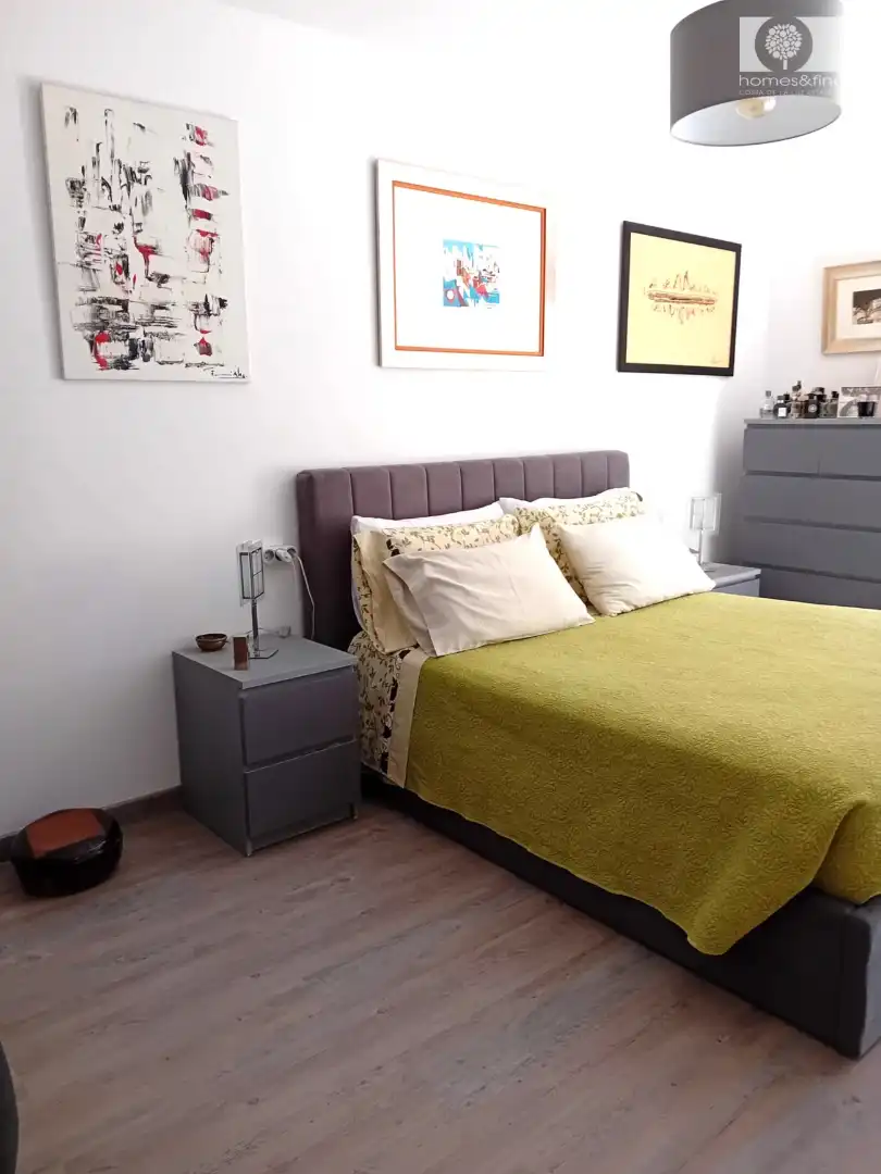 Schlafzimmer von Wohnung zum Verkauf in Ayamonte mit Klimaanlage, Privatgarten und Möbliert