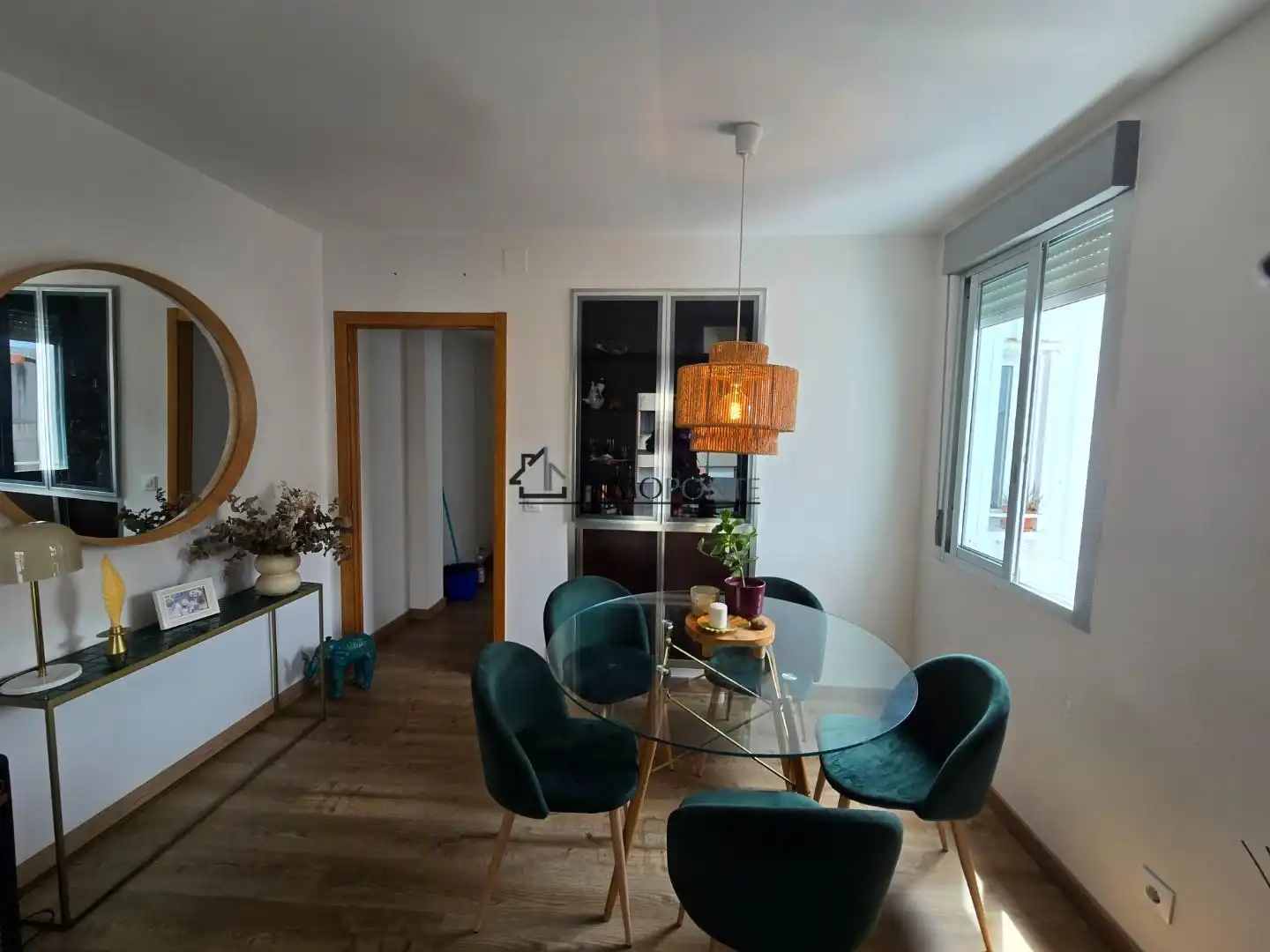 Dining room of Flat for rent in Pontevedra Capital   with Heating, Terrace and Oven