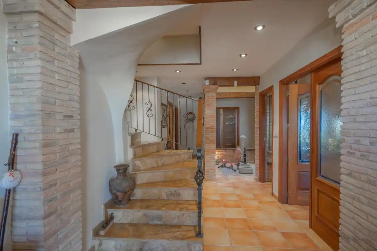 Houses for sale in San Vicente del Raspeig / Sant Vicent del Raspeig  with Air Conditioner, Heating and Private garden