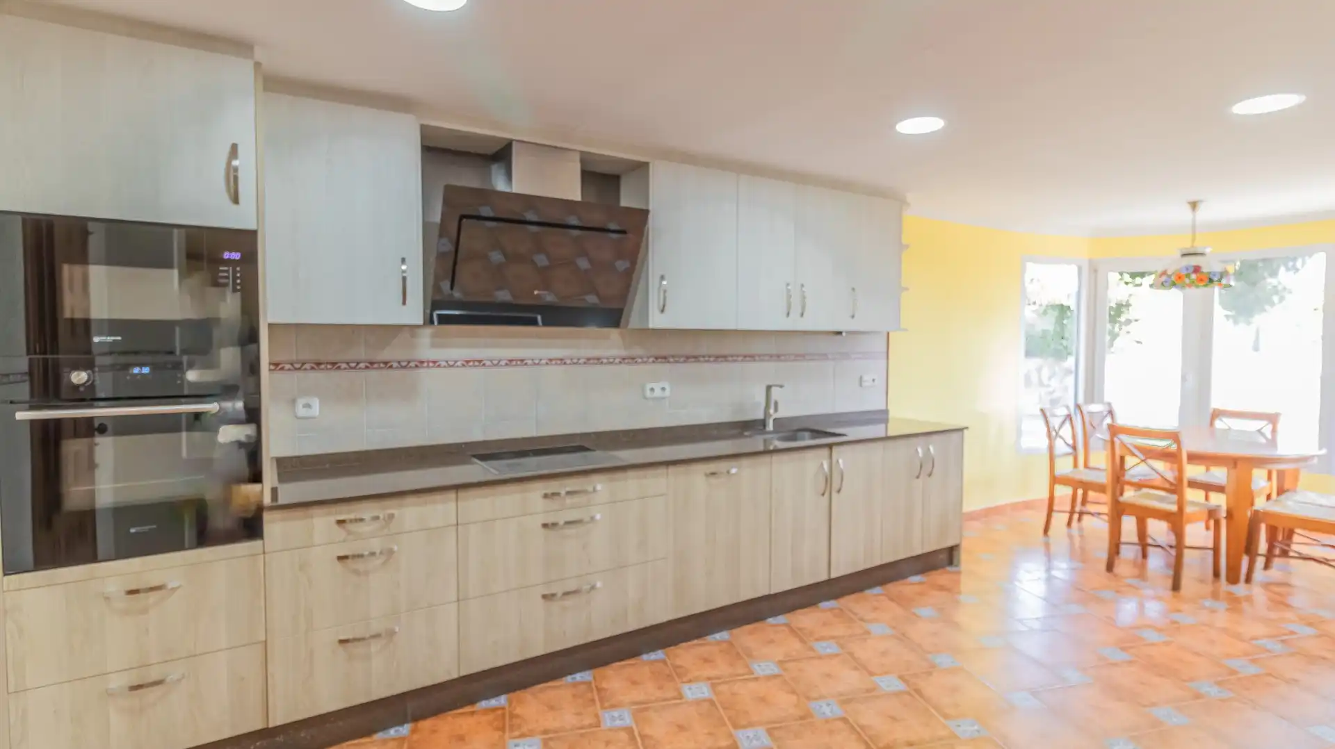 Cocina de Casa o chalet en venta en Elche / Elx con Aire acondicionado, Calefacción y Terraza