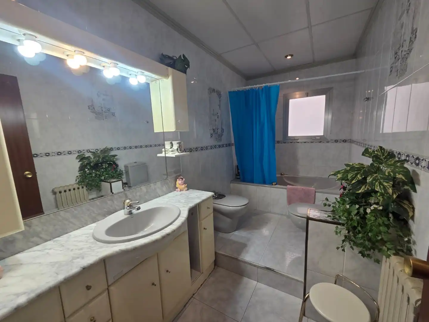 Baño de Piso en venta en Lleida con Aire acondicionado, Calefacción y Trastero