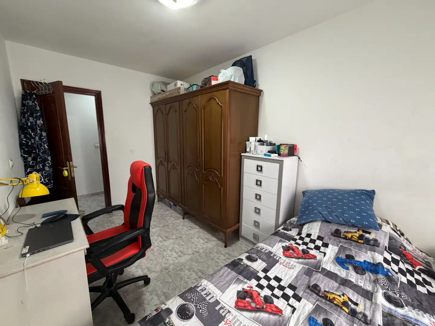 Habitación de Piso en venta en Rianxo con Calefacción, Terraza y Trastero