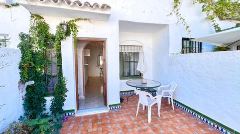 Foto 5 de Casa adosada en venda a Los Gallos, Chiclana de la Frontera