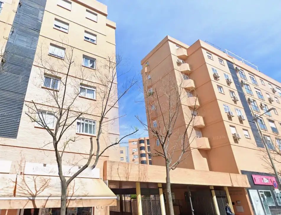 Vista exterior de Piso en venta en Móstoles con Terraza