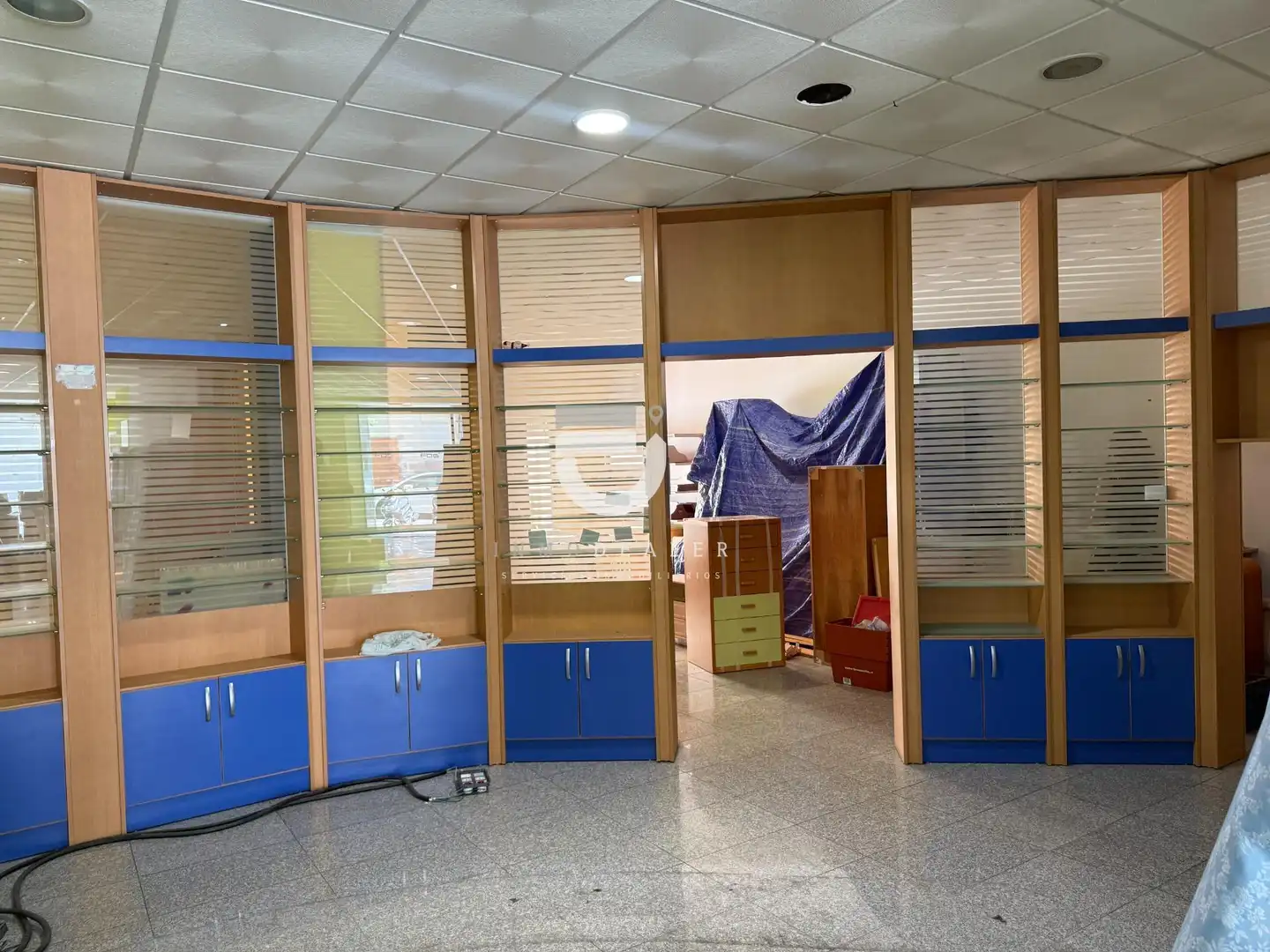 Local comercial en venta en Calle Tirso de Molina, imagen 2
