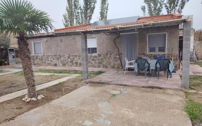 Vista exterior de Casa o xalet en venda en Alfajarín