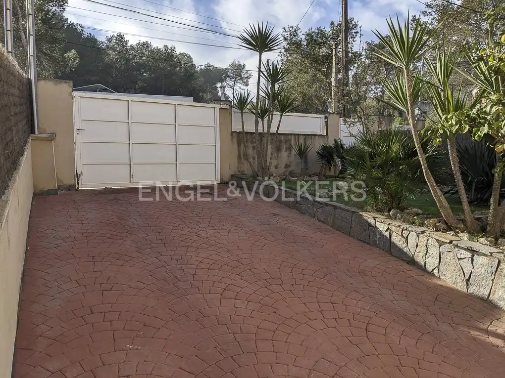 Exterior view of Detached homes for sale in Canyelles  with Heating, Private garden and Terrace
