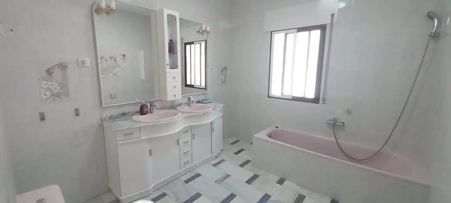 Bathroom of Houses for sale in Somontín  with Terrace