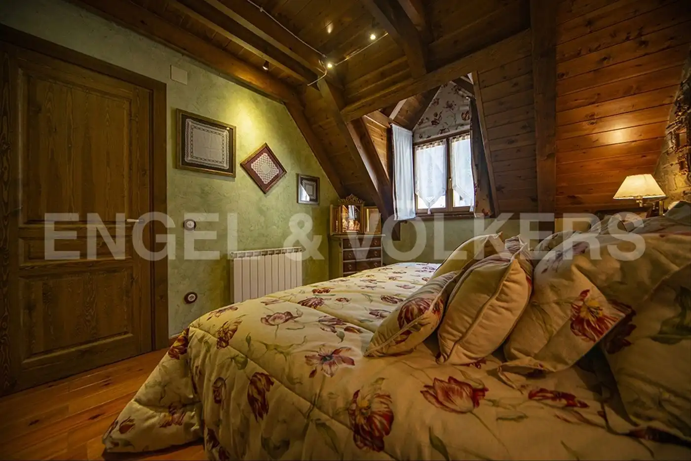 Habitación de Casa o chalet en venta en Vielha e Mijaran con Calefacción, Terraza y Trastero