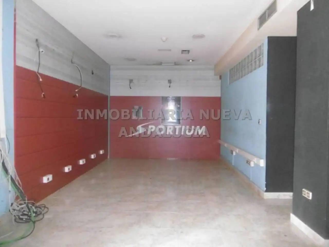 Local comercial de lloguer a San Luis, imagen 4