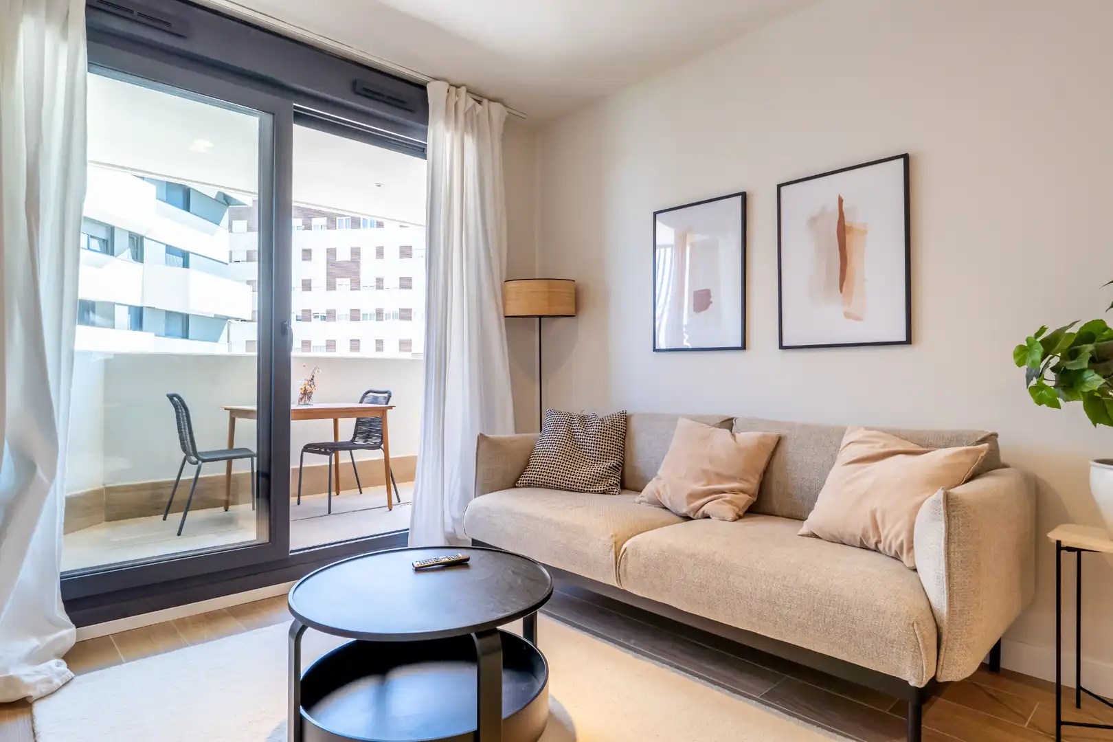 Sala de estar de Piso de alquiler en Valdemoro con Aire acondicionado, Calefacción y Trastero