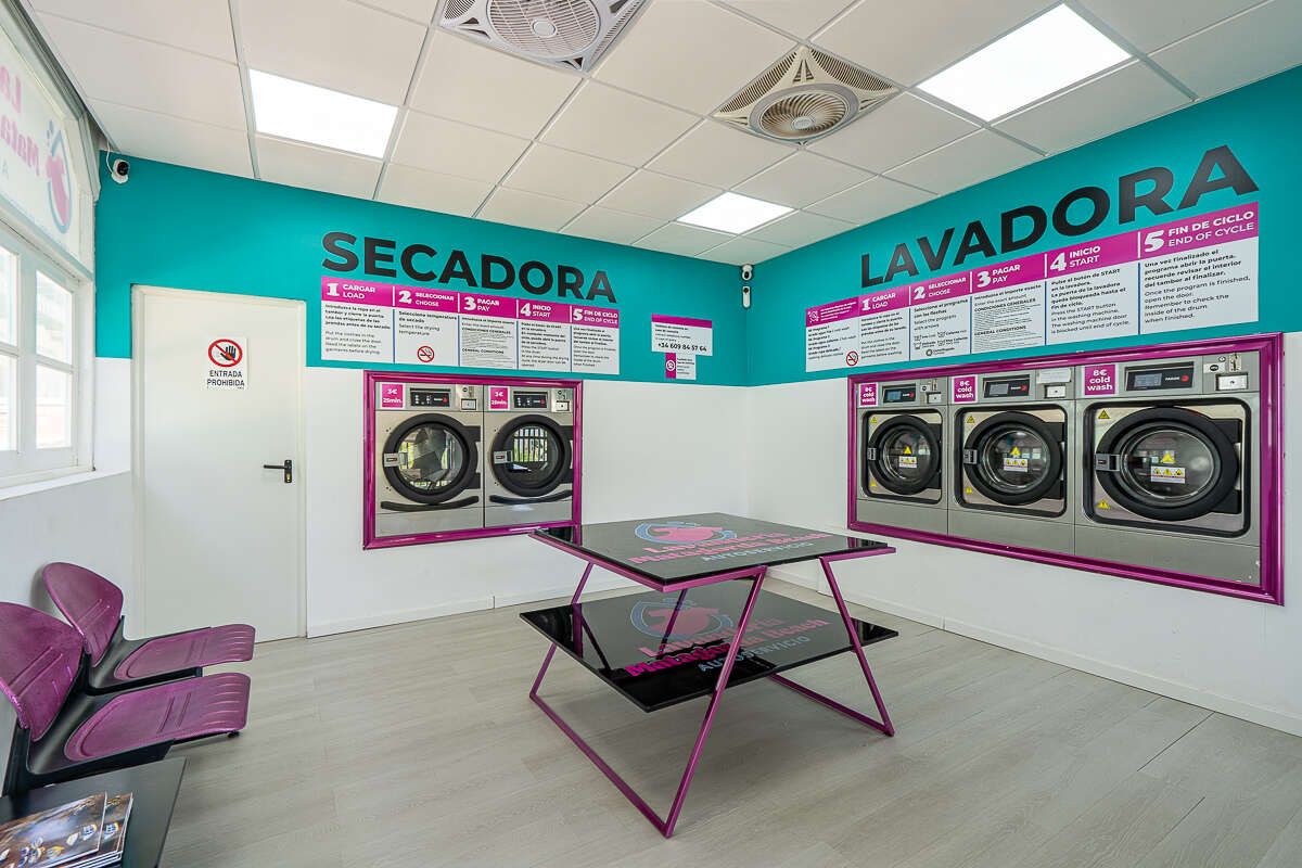 Local en venda en Tías amb Moblat