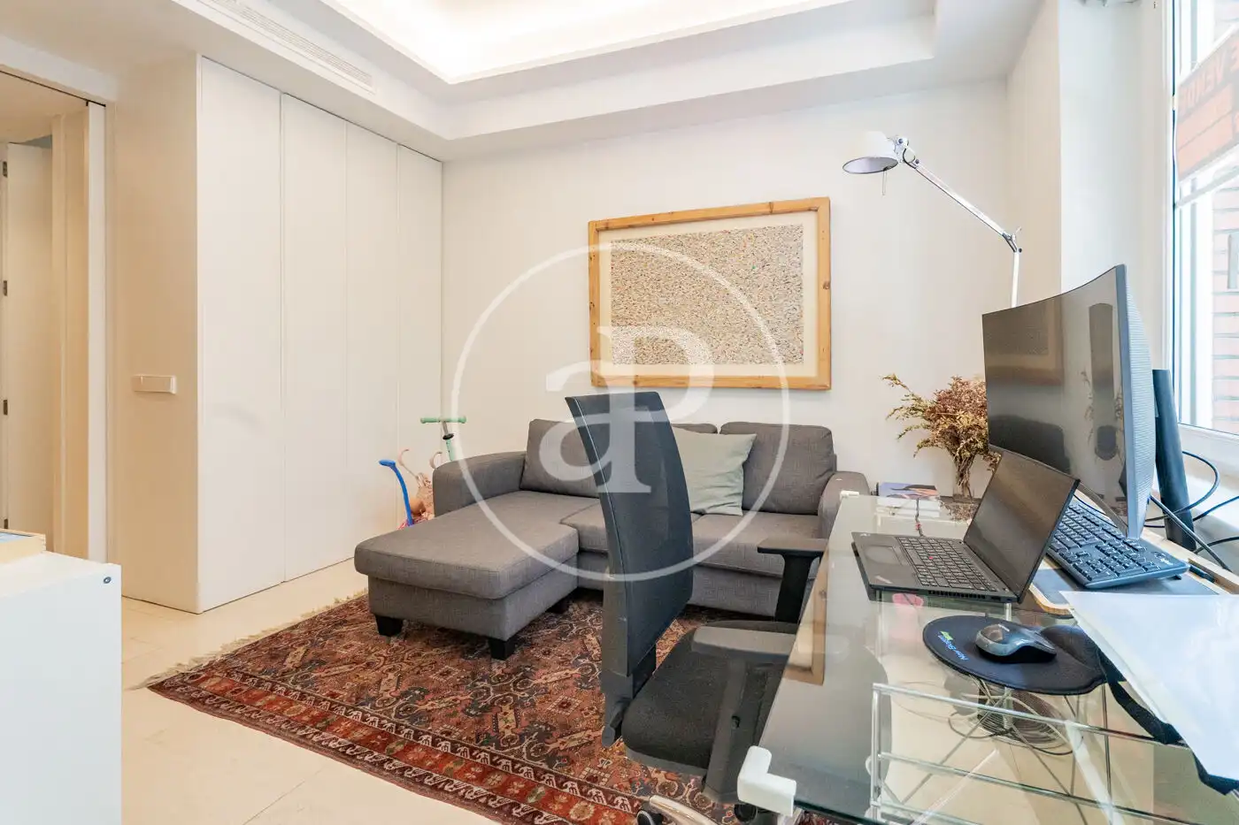 Piso en venta en Madrid con Calefacción y Trastero