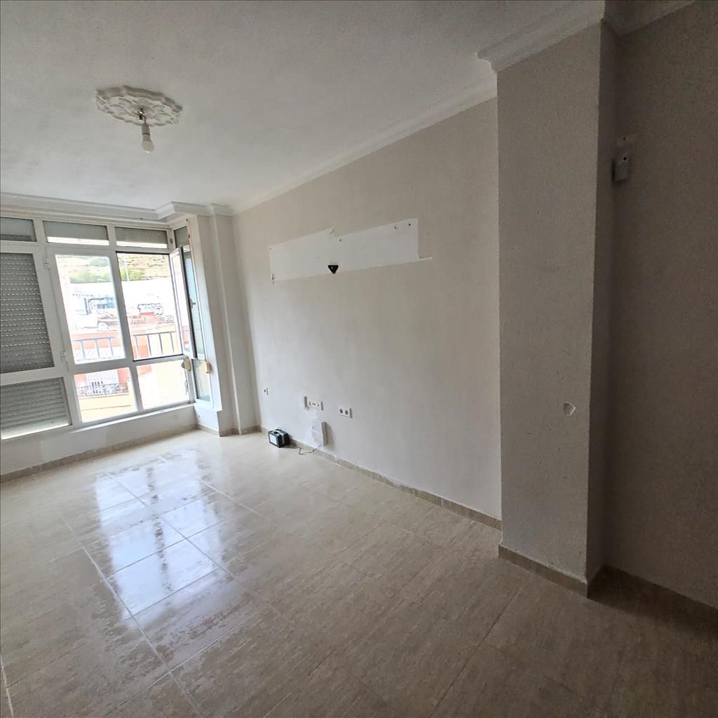 Habitación de Piso en venta en  Almería Capital con Aire acondicionado